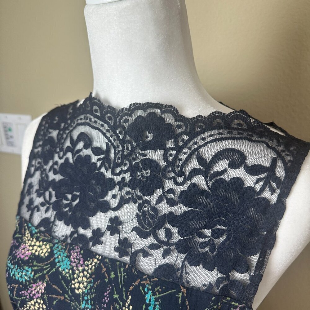 RARE Vintage FREE PEOPLE Open Side Scallop Lace Trim Dress - size small - Picture 5 of 12